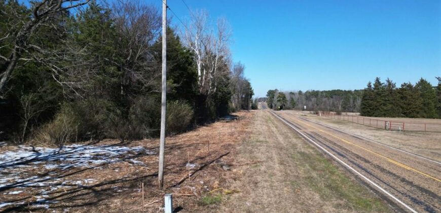 24 Acres in Hughes Springs TX | Utilities & FM 250 Access