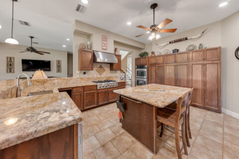 88+ Acre Homestead Winnsboro, TX Franklin County 6268 Sq Ft Home