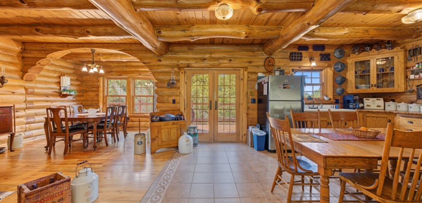 96.25-Acre Log Home, Pasture & Recreational Estate in Grant Cty