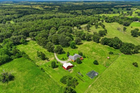 Beautiful Hobby Farm in West Plains, Howell County Missouri