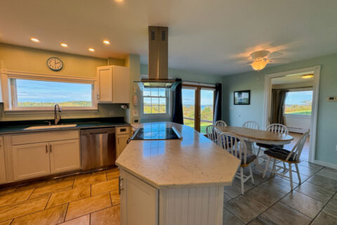 Charming Cape Cod Home with Bay Views on 9.24 Acres in Lubec, Mai