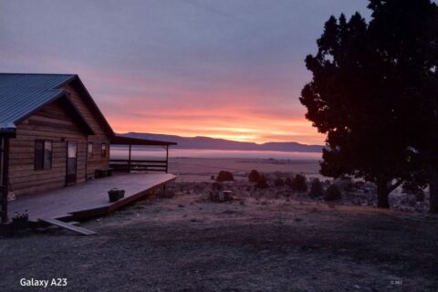 Country Home For Sale in Cedarville, CA