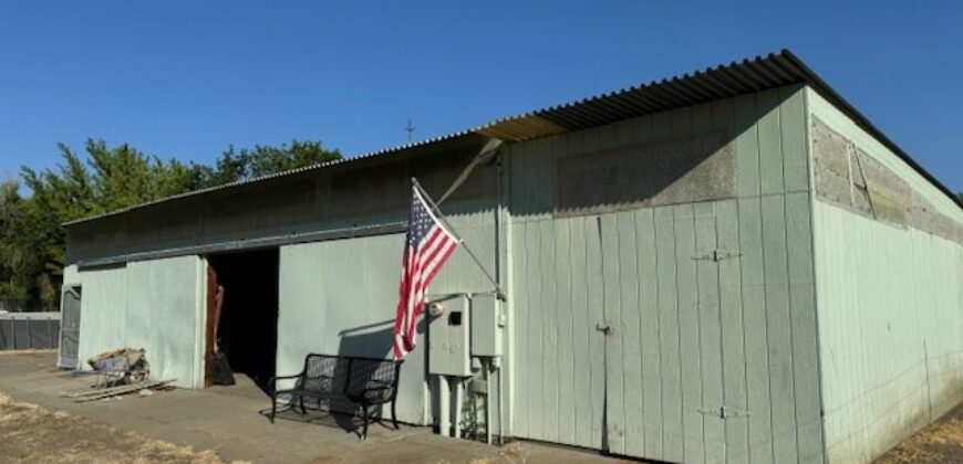 Country Properties in Guinda, California for Sale