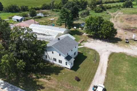 La Plata MO Country Home, 10 Acres, 5-Bedroom Home, Guest House