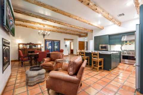 Luxury Estate for Sale in Mesilla, New Mexico