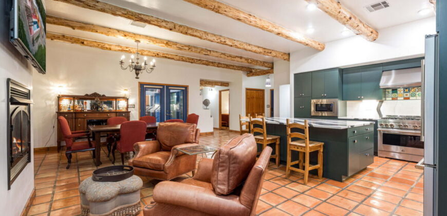 Luxury Estate for Sale in Mesilla, New Mexico