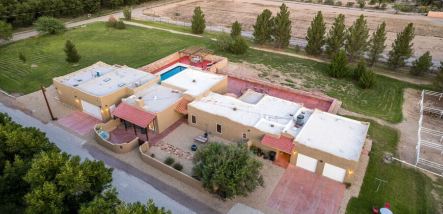Luxury Estate for Sale in Mesilla, New Mexico