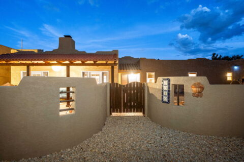 Luxury Estate for Sale in Mesilla, New Mexico
