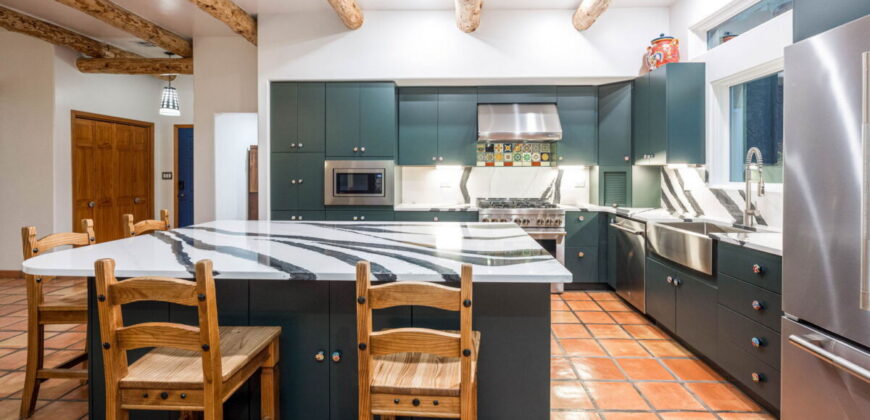 Luxury Estate for Sale in Mesilla, New Mexico