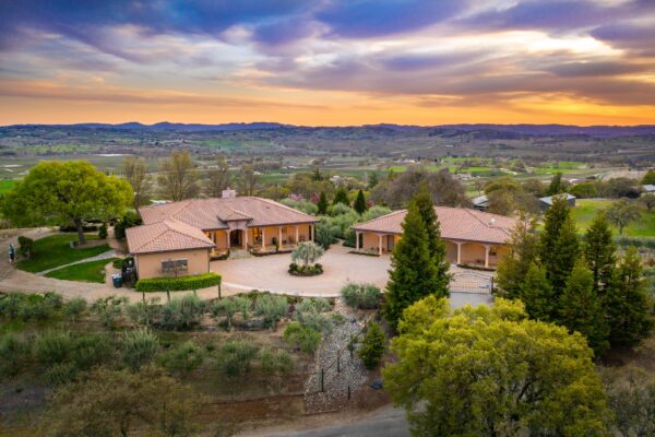 Paso Robles Luxury Home For Sale w/ Guest House & Olive Grove – SOLD