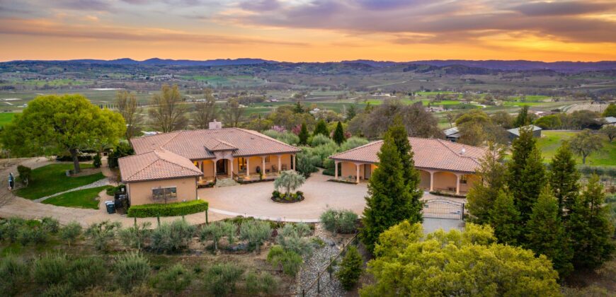 Paso Robles Luxury Home For Sale w/ Guest House & Olive Grove – SOLD