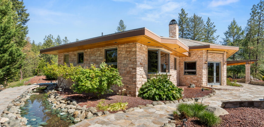 Luxury Wine Country Home For Sale w/ Boutique Vineyard