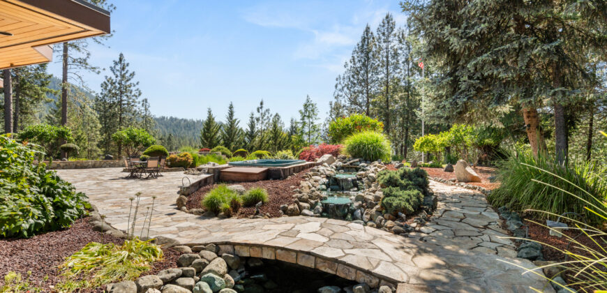 Luxury Wine Country Home For Sale w/ Boutique Vineyard