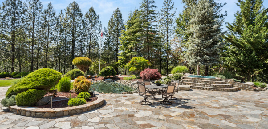 Luxury Wine Country Home For Sale w/ Boutique Vineyard