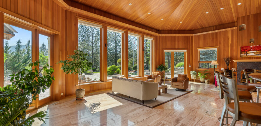 Luxury Wine Country Home For Sale w/ Boutique Vineyard