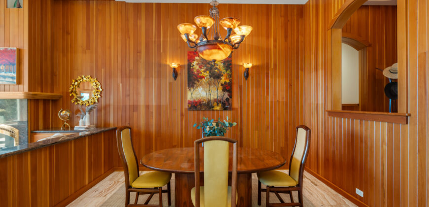 Luxury Wine Country Home For Sale w/ Boutique Vineyard