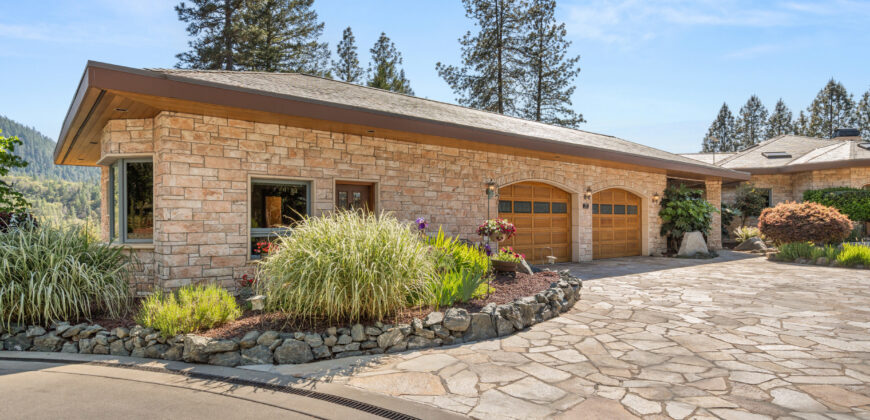 Luxury Wine Country Home For Sale w/ Boutique Vineyard