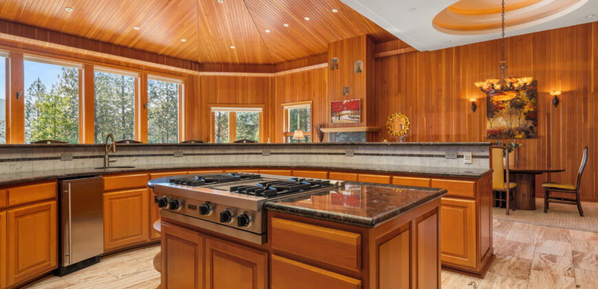 Luxury Wine Country Home For Sale w/ Boutique Vineyard