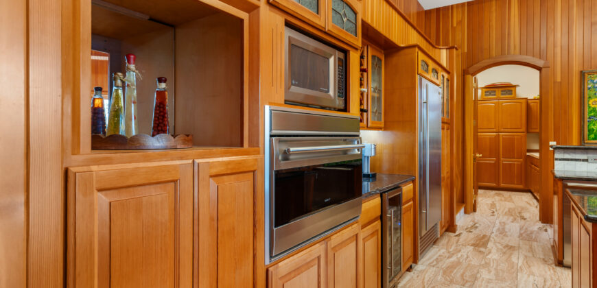 Luxury Wine Country Home For Sale w/ Boutique Vineyard