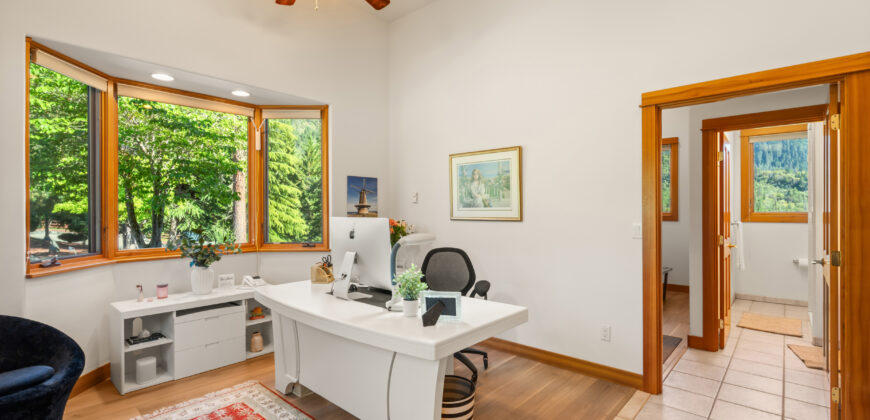 Luxury Wine Country Home For Sale w/ Boutique Vineyard