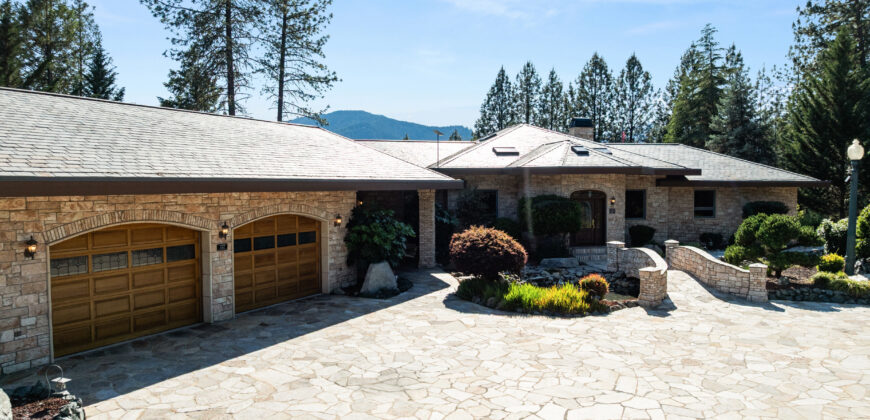 Luxury Wine Country Home For Sale w/ Boutique Vineyard