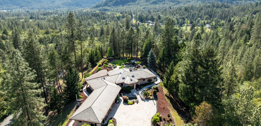 Luxury Wine Country Home For Sale w/ Boutique Vineyard