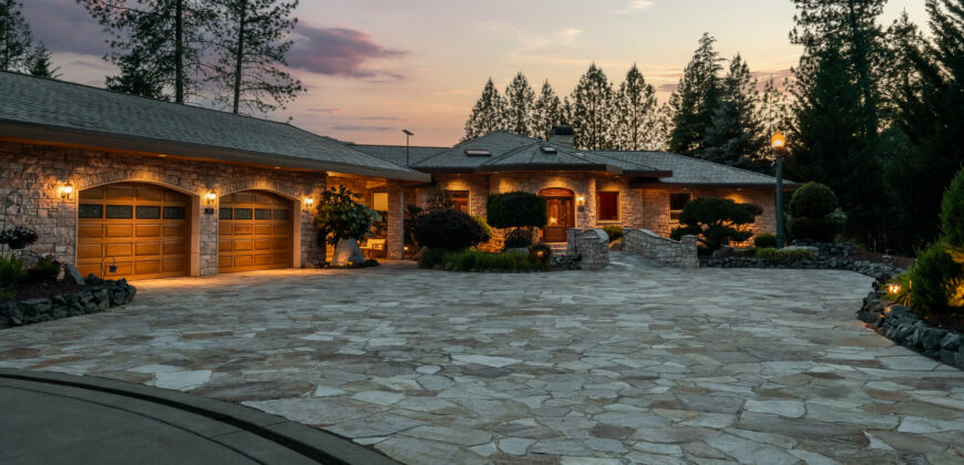 Luxury Wine Country Home For Sale w/ Boutique Vineyard