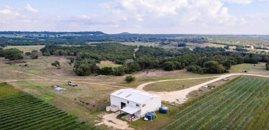 Stoneledge Winery and Vineyard