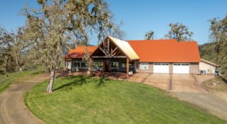 Umpqua Valley Equestrian Vineyard With Expansion Potential