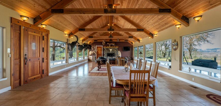 Umpqua Valley Equestrian Vineyard With Expansion Potential