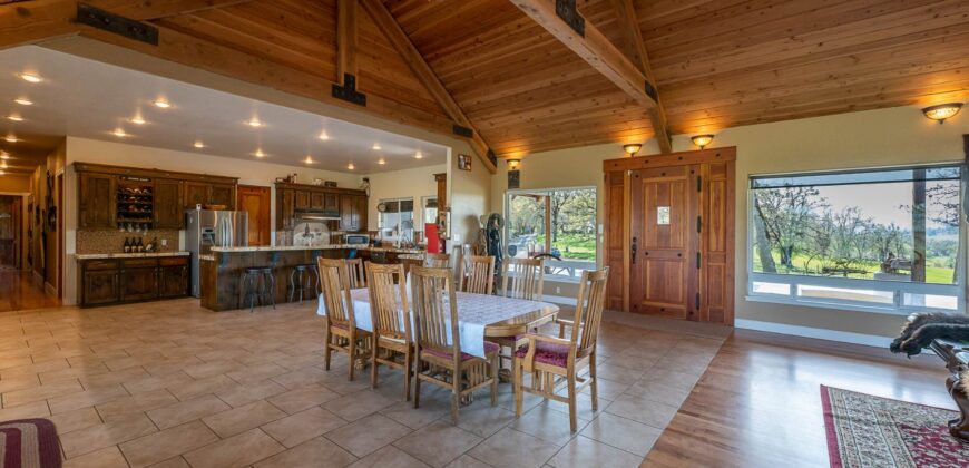 Umpqua Valley Equestrian Vineyard With Expansion Potential
