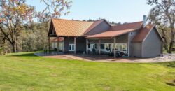 Umpqua Valley Equestrian Vineyard With Expansion Potential