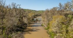 Umpqua Valley Equestrian Vineyard With Expansion Potential