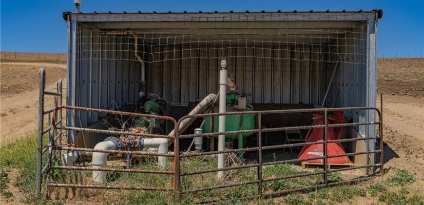 Paso Robles Vineyard For Sale w/ Pomegranates – Highlands District