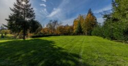 Stunning Farm set on 43 acres, plantable acreage